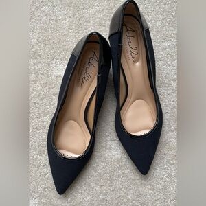 Abella Women’s Alice Block Heels Pumps. Size 10